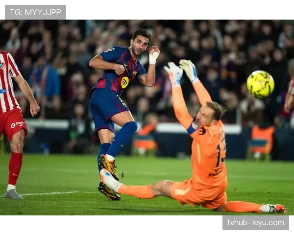 西甲闪电军团状态火热，精彩逆转捍卫主场荣耀