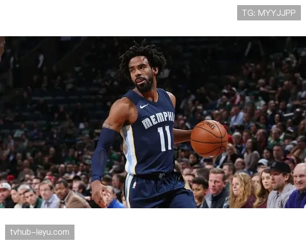 迈克·康利挡拆助攻提升球队节奏，三分稳定拉开防守空间